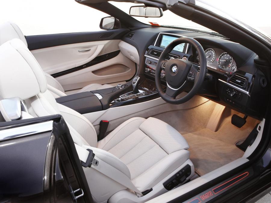  BMW 650i Convertible 2011 года  (AU) (фото 7 из 12)